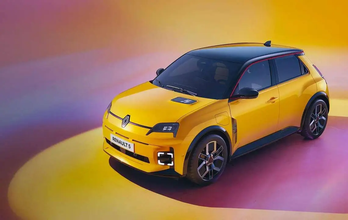 Renault se une a la FEMP para impulsar la movilidad eléctrica en los municipios españoles.