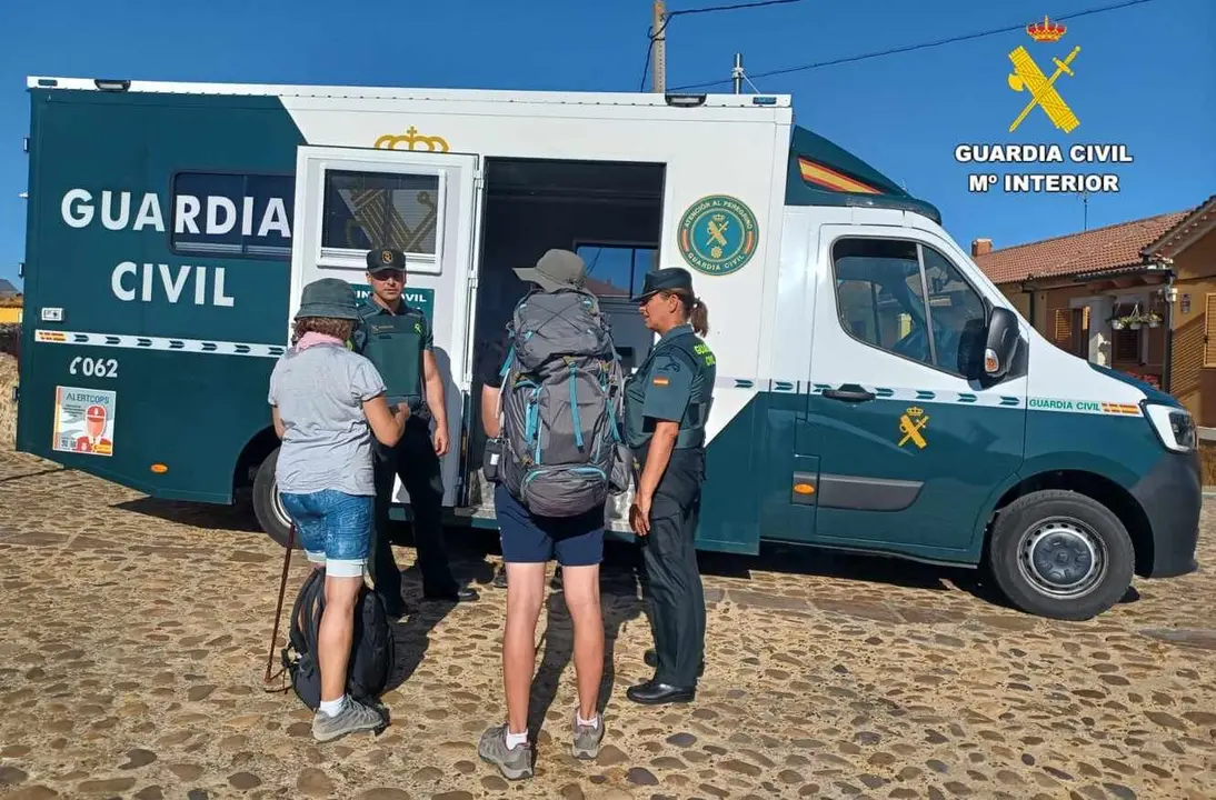Un ciclista neerlandés de 68 años fue localizado de madrugada por la Guardia Civil en una zona boscosa de León tras desviarse por error siguiendo su GPS.