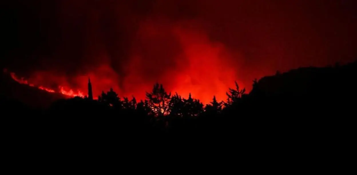 incendio francia 1