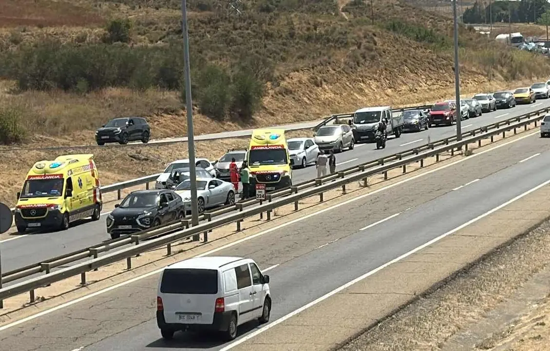 Imagen del lugar del accidente en la LE-20. Foto: Julio