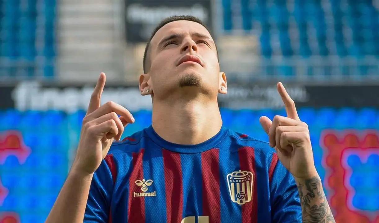 Matia Barzic, nuevo defensa central de la Cultural y Deportiva Leonesa.