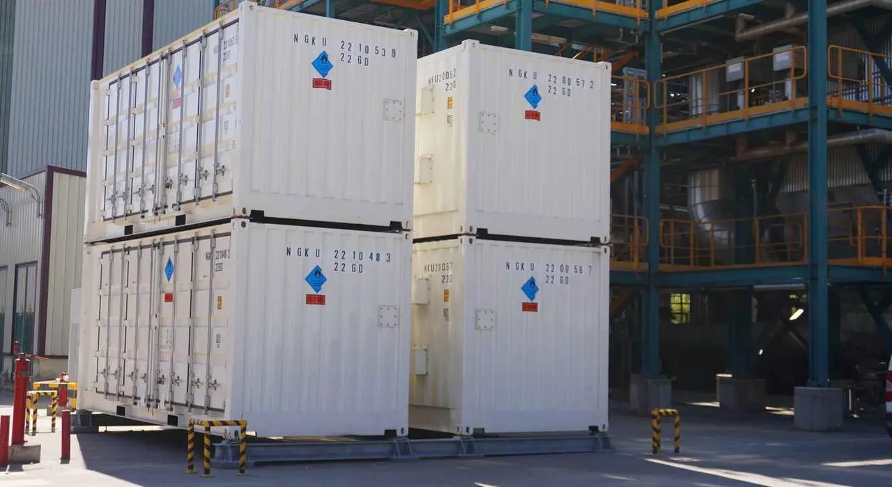 Imagen de las baterías, listas para el almacenamiento.