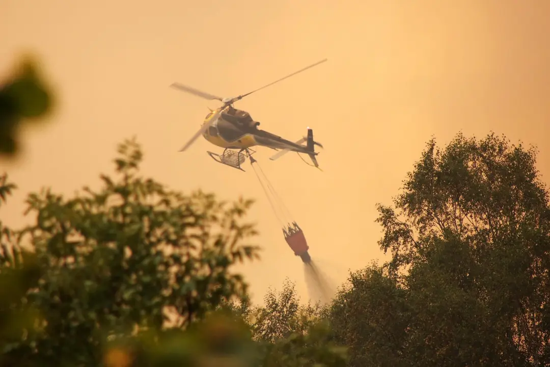 Imágenes de los incendios en Fasgar y Boca de Huérgano. Fotografías de Peio García y Mirian Chacón (11).1