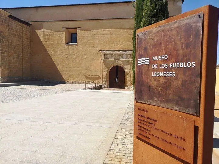 Museo de los Pueblos Leoneses