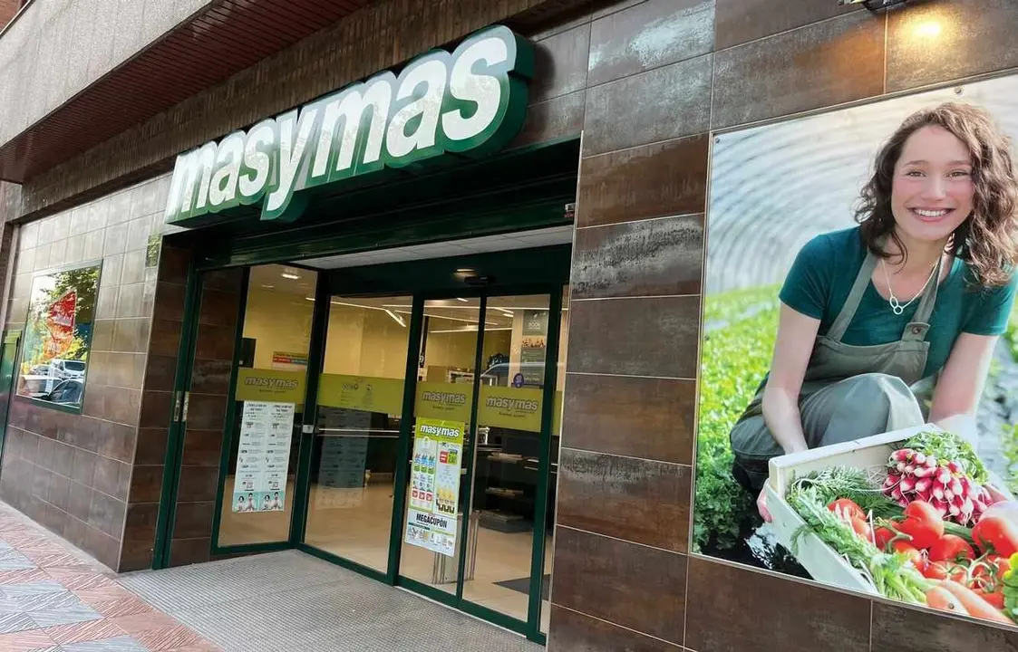 Imagen del supermercado masymas del Paseo de Salamanca, este sábado en León capital.