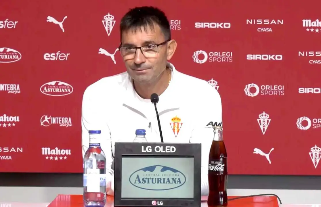 Garitano, durante la rueda de prensa previa al encuentro ante el Sporting de Gijón.