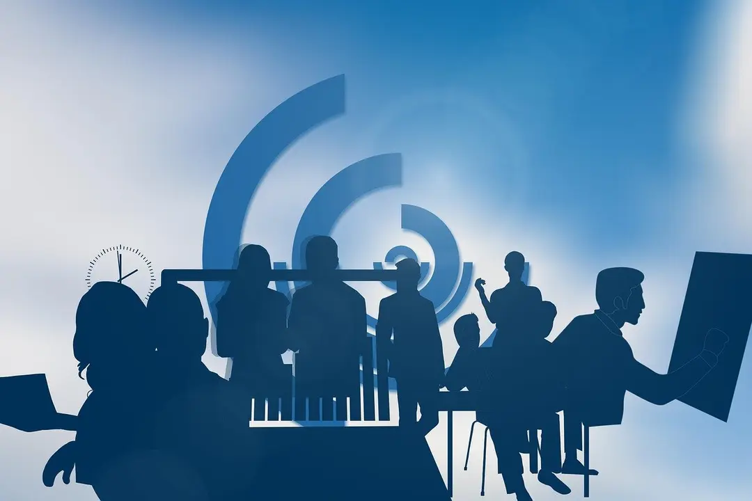 businessman-7306576_1280