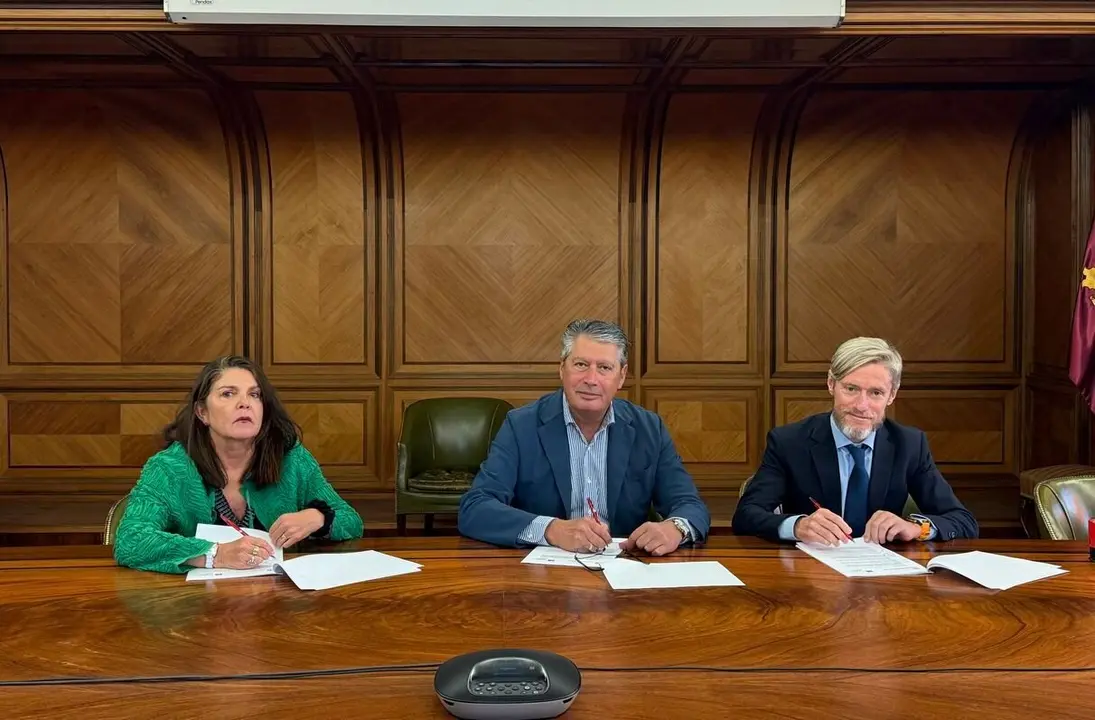 ayuntamiento y fgulem 1