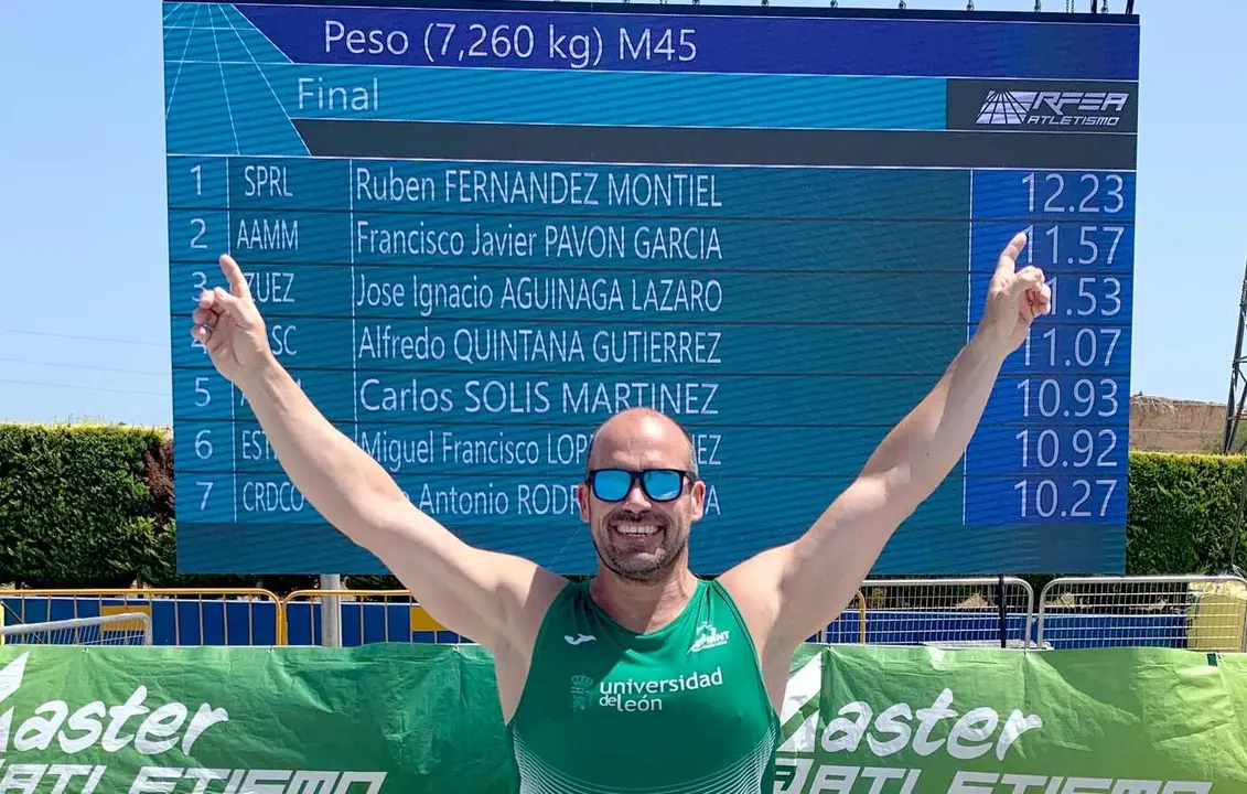 Rubén Fernández acude al Nacional con la mirada en el podio.
