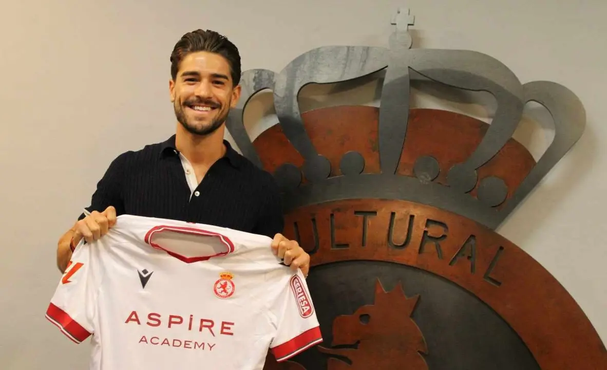 El central Ribeiro, con la camiseta de la Cultural este sábado.
