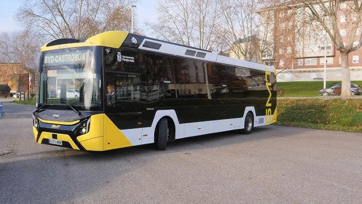 Imagen de un autobús urbano de Ponferrada