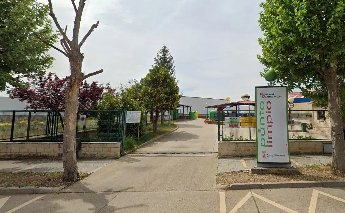 Punto Limpio para la recogida selectiva de residuos en la ciudad de León.