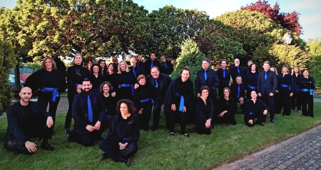 Formación del Coro Escarcha de León.