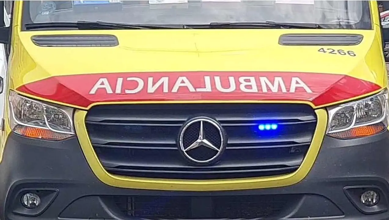 Imagen de una ambulancia de Emergencias Sacyl.