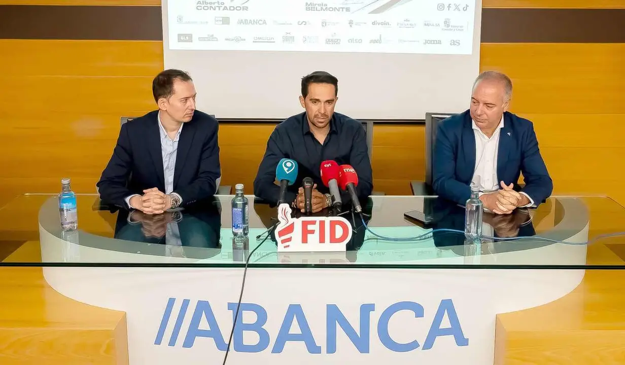 Contador, durante la rueda de prensa de este jueves.