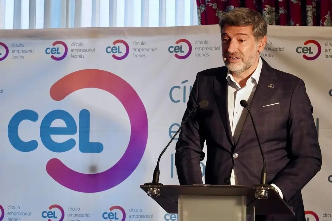 El presidente del Círculo de Empresarios, Juan María Nin, participa en un Encuentro Empresarial organizado por el Círculo Empresarial Leonés