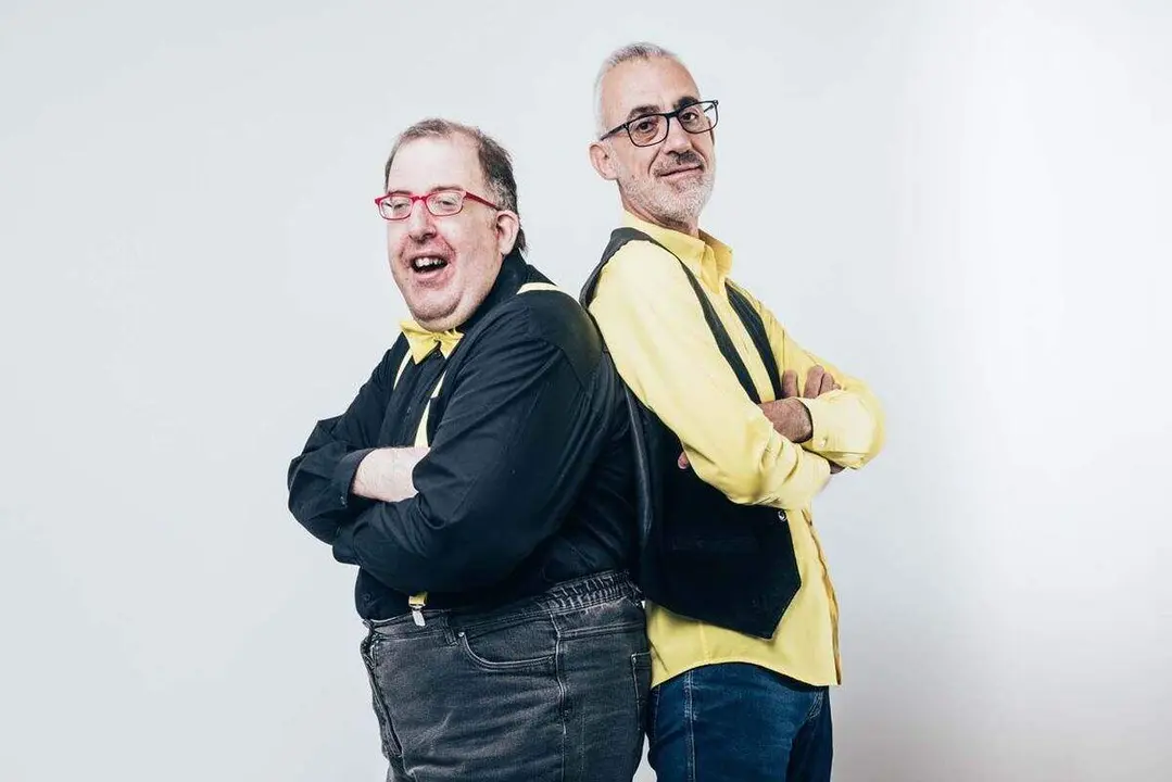 José de Luna y Edu Luky presentan 'Doscapacitados' en Bembibre.