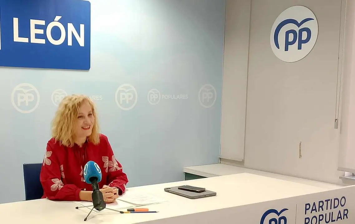 Silvia Franco, durante la rueda de prensa de este viernes.