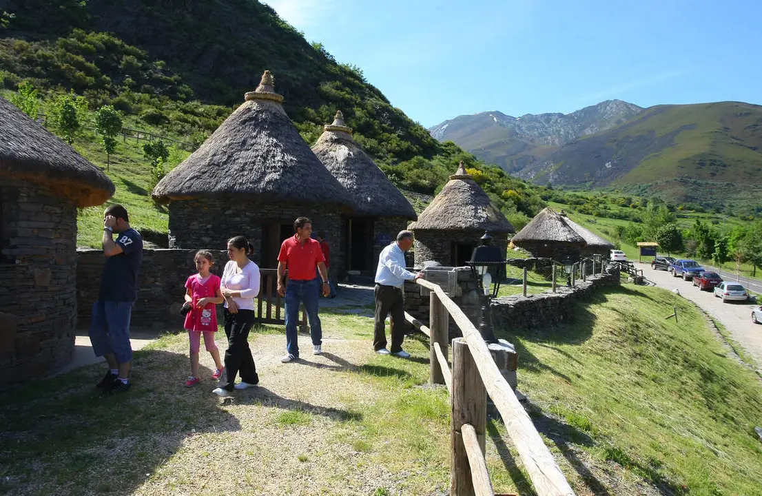 El Castro de Chano en el Valle de Fornela (León)