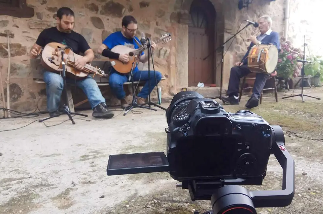 El Instituto Leonés de Cultura (ILC), dependiente de la Diputación de León, ha lanzado una nueva convocatoria de ayudas para el desarrollo de producciones audiovisuales vinculadas a la provincia.