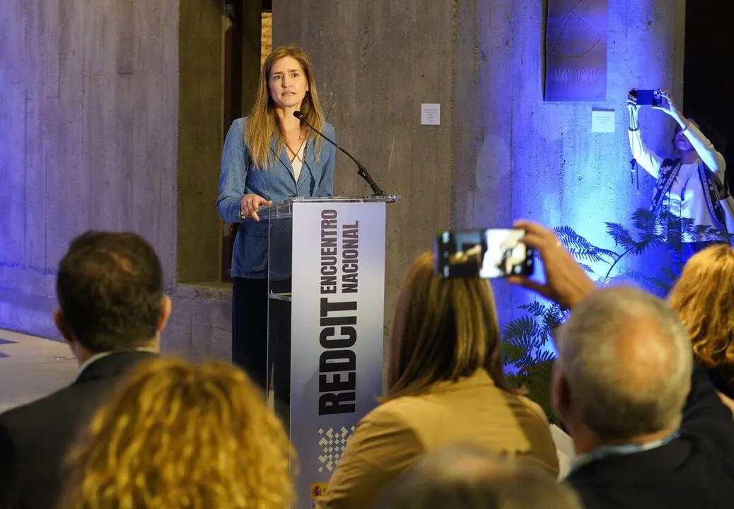 La vicepresidenta Sara Aagesen durante la inauguración de la segunda jornada del II Encuentro Nacional de Centros de Innovación Territorial en Ponferrada y firma los protocolos de adhesión a la RedCIT, este año en Ponferrada. Foto: C.S.