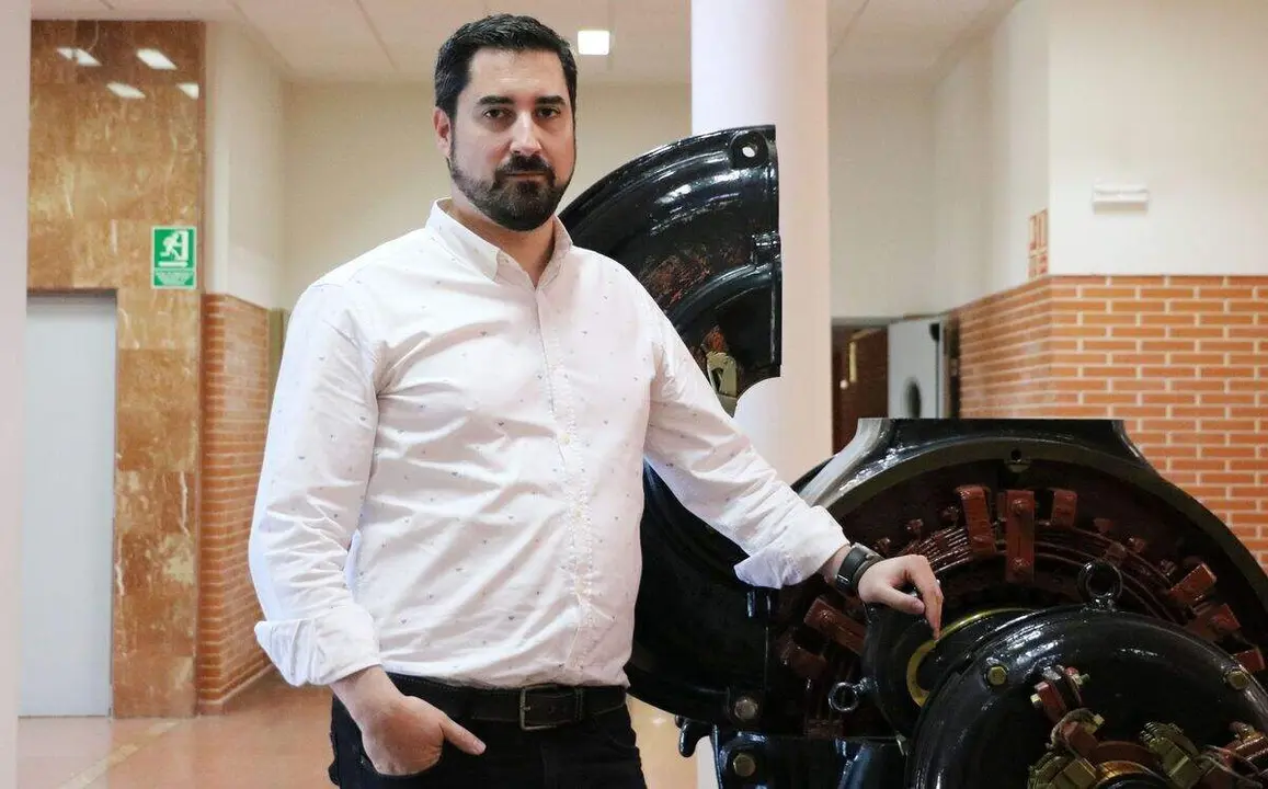 El doctor del área de Ingeniería Eléctrica de la Universidad de León, Miguel de Simón Martín