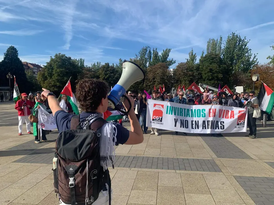 Manifestación en León en 15-O contra la "farsa" de la tregua de Trump en Palestina. Foto: A.F.R.