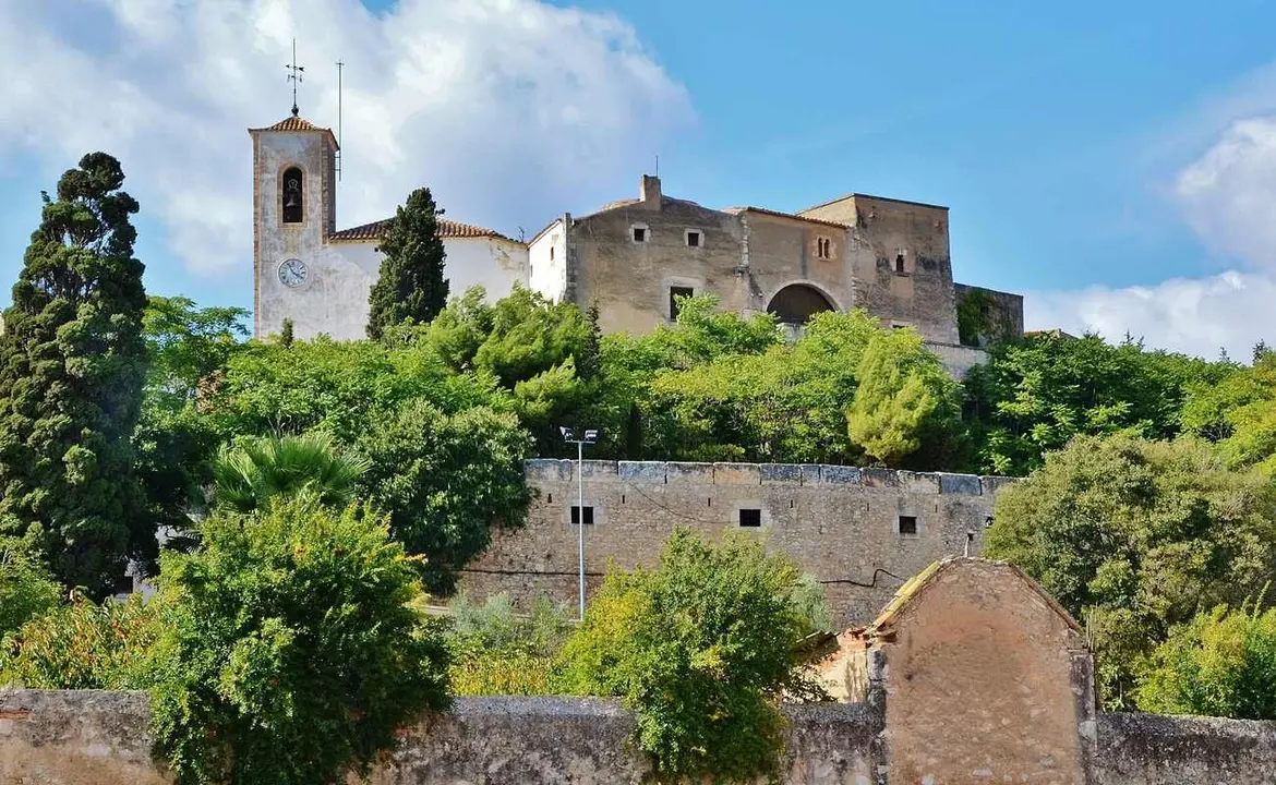 Castillo de Canyelles, compadro y donado por la médico leonesa.