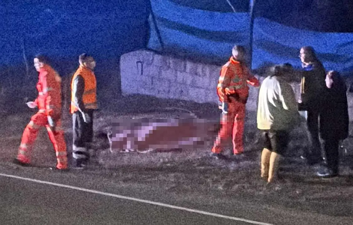 Imagen del lugar del suceso; los sanitarios solo pudieron confirmar el fallecimiento.