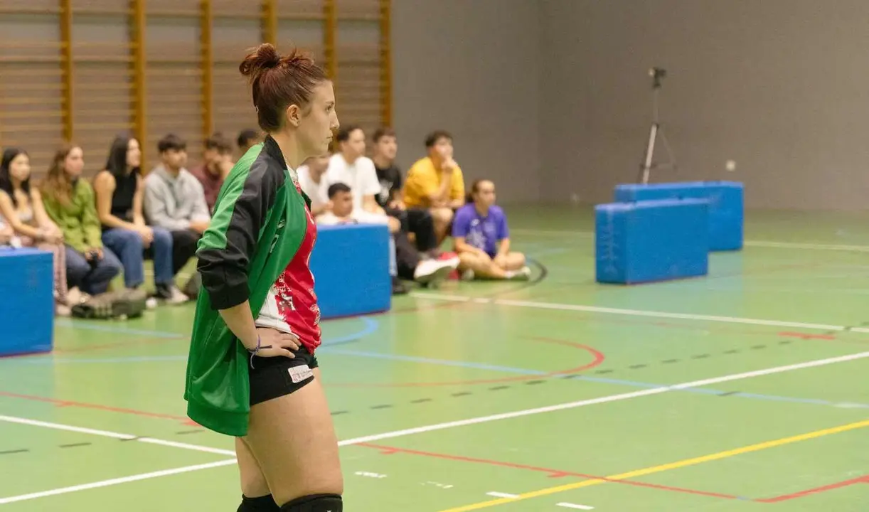 Las jugadoras del AULE, afectadas por las lesiones, no pudieron con un rival superior.