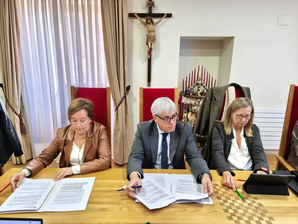 Imagen de la Comisión de Patrimonio correspondiente a los expedientes del mes de octubre.