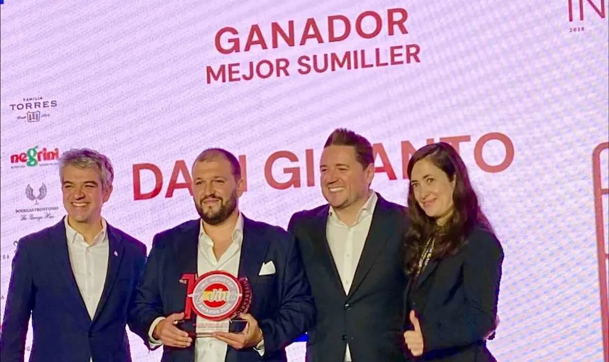 El leonés Dani Giganto (Muna), elegido mejor sumiller del año en los IWC Industry Awards.