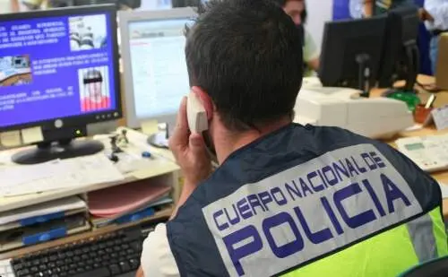 El presunto estafador ha sido localizado y detenido por la Policía Nacional en Ponferrada.