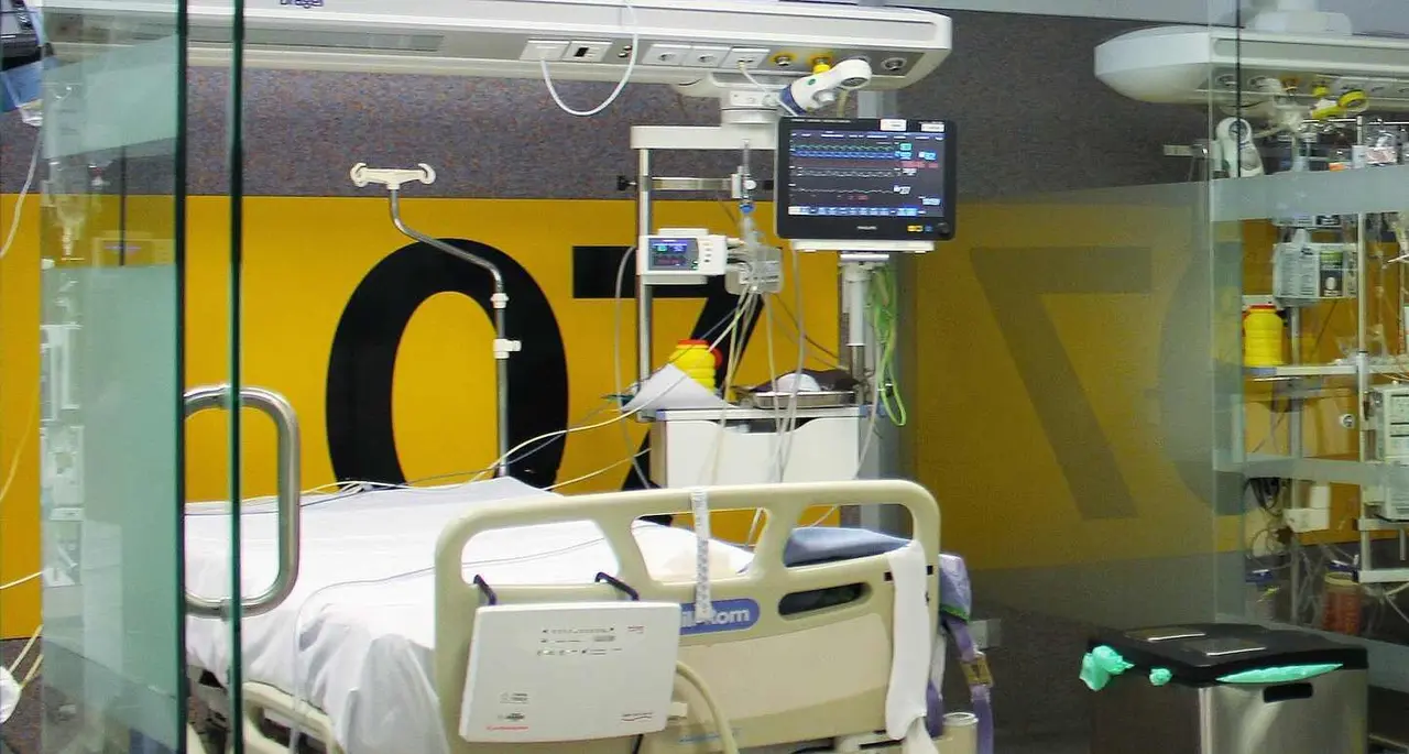 Imagen de una unidad de reanimación (REA).