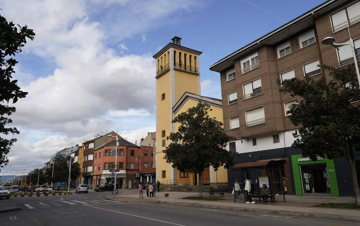 Barrio ponferradino de Cuatrovientos (Le&oacute;n), en el que se produjo una reyerta entre dos hermanos del que uno de ellos ha fallecido. Foto: C&eacute;sar S&aacute;nchez