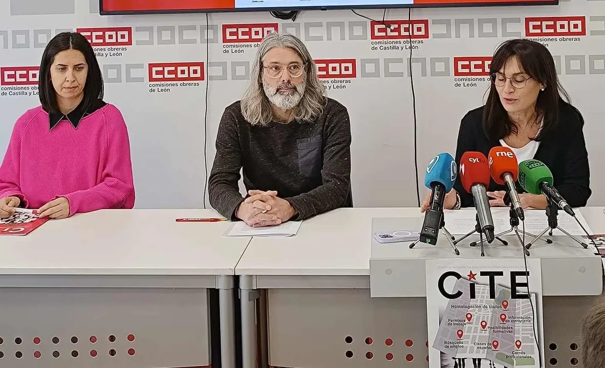 Un instante de la rueda de prensa de Comisiones Obreras, este miércoles.