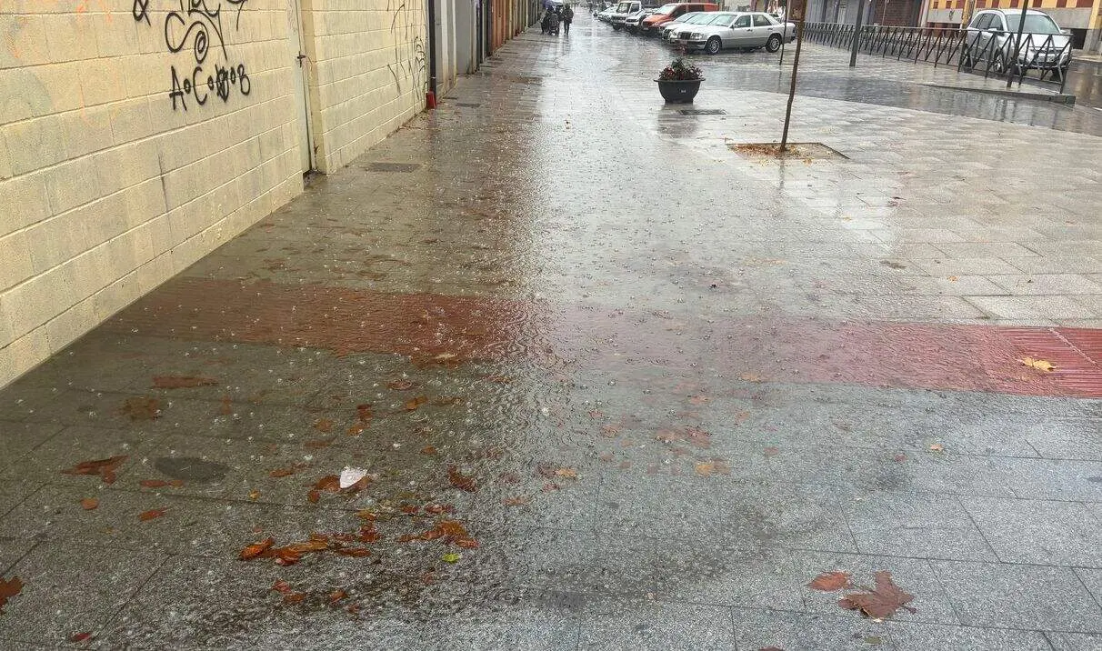 Agua acumulada ronda interior 1