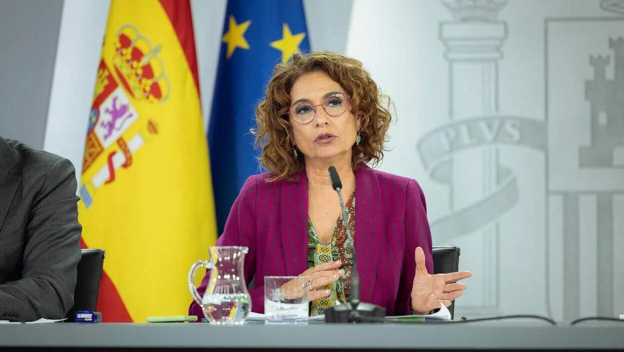 La vicepresidenta primera, María Jesús Montero.