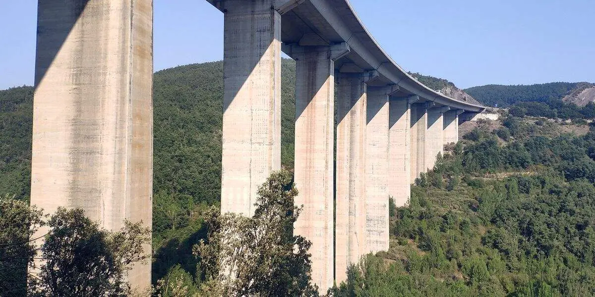 Viaducto de Tremor.