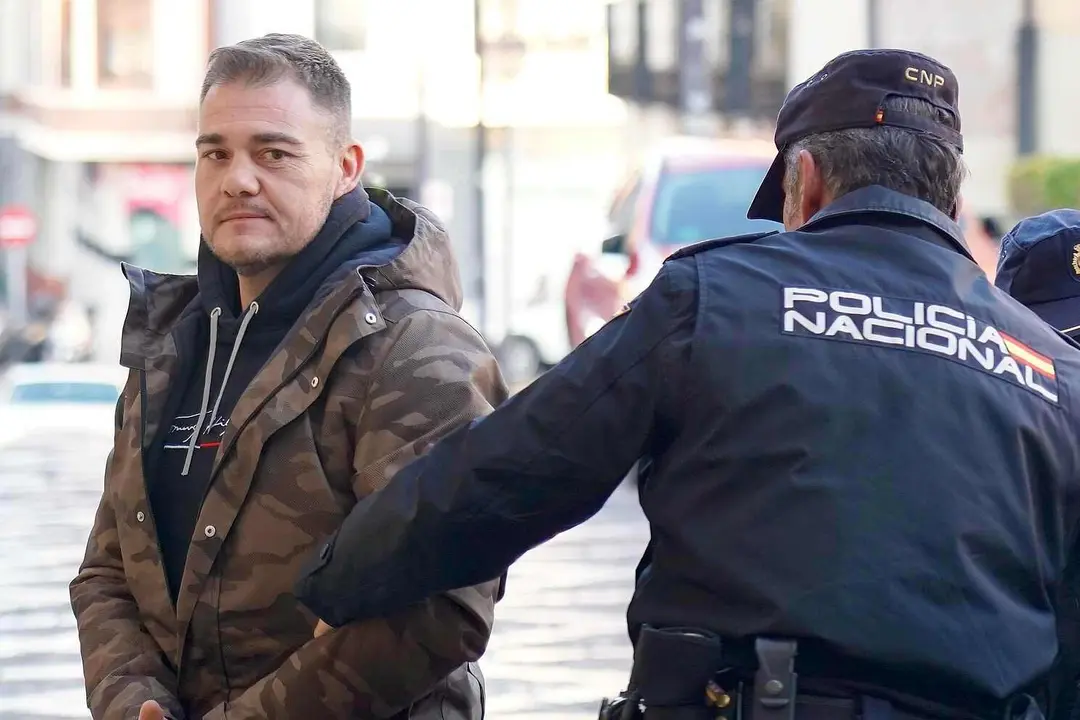 Juicio contra el acusado de matar de una paliza a su padre en La Sota de Valderrueda en León