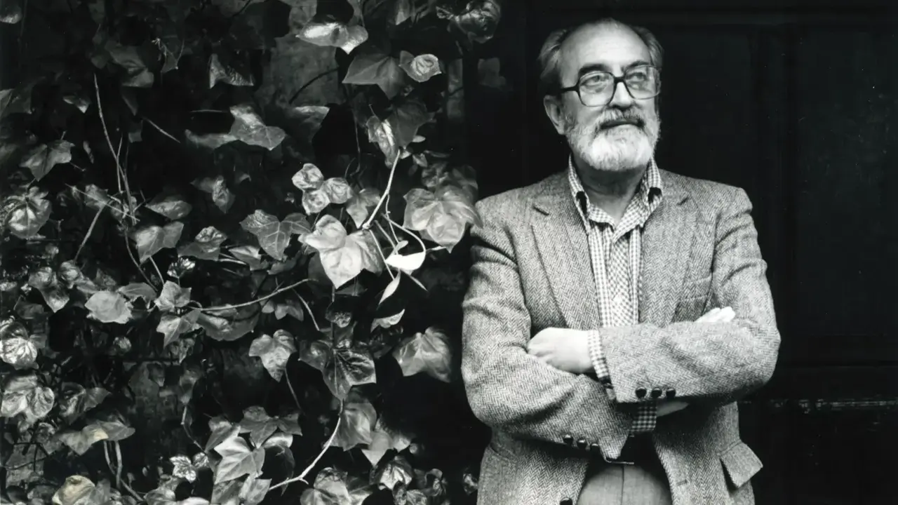 El poeta Ángel González. Foto: Pepe García