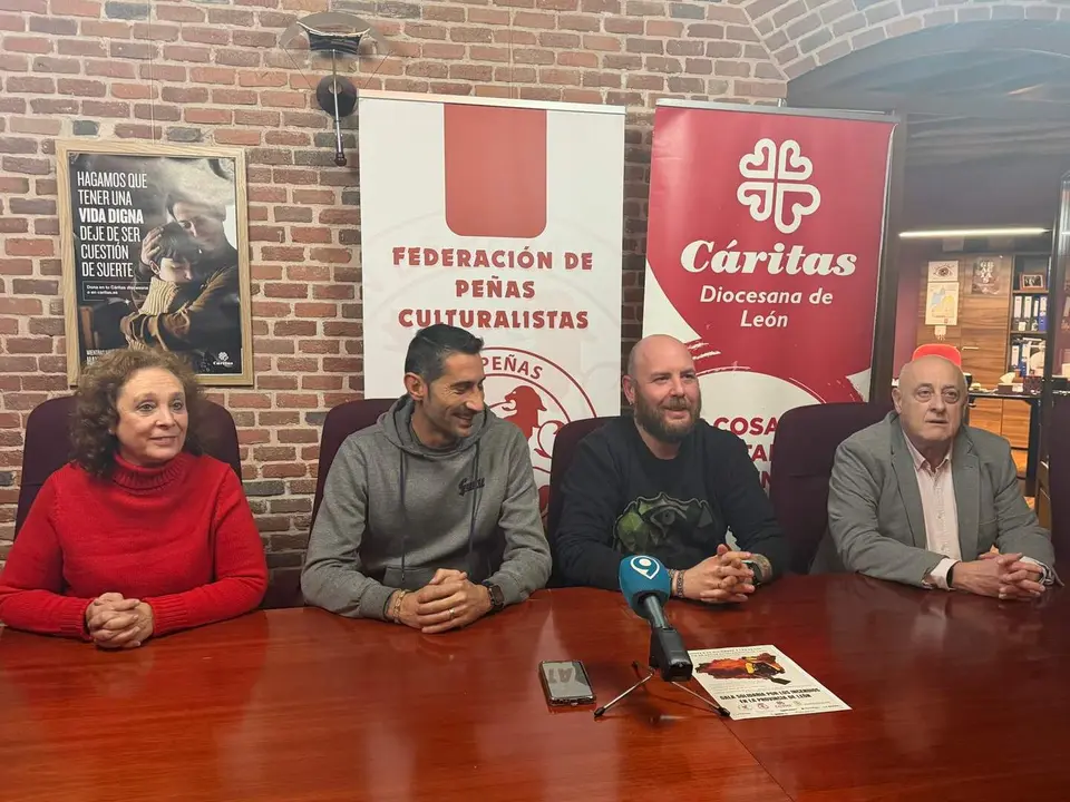 Presentación de la subasta solidaria a favor de los afectados por los incendios de este verano.