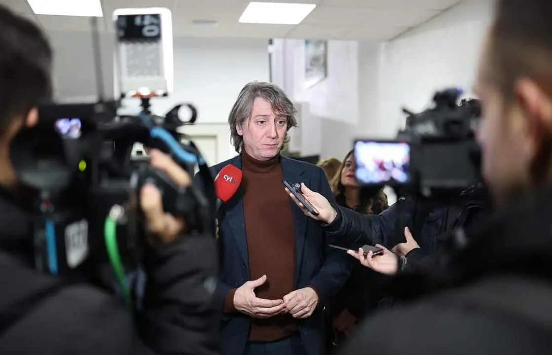 Carlos Martínez, este jueves, durante su visita a Villablino.