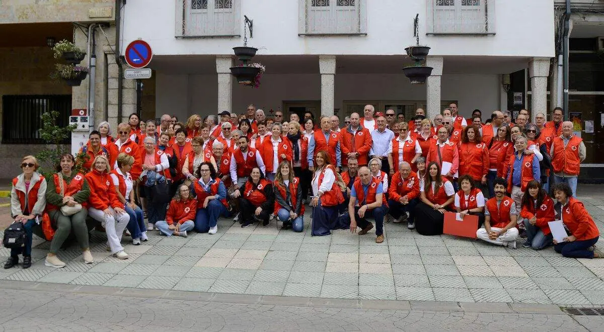 Foto de familia de voluntarios de la Cruz Roja de la provincia de León. Foto: Cruz Roja