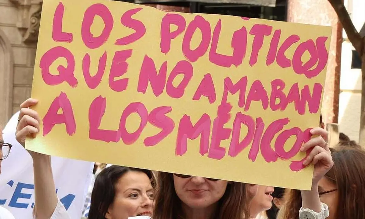 Imagen de una de las protestas en la huelga de médicos.