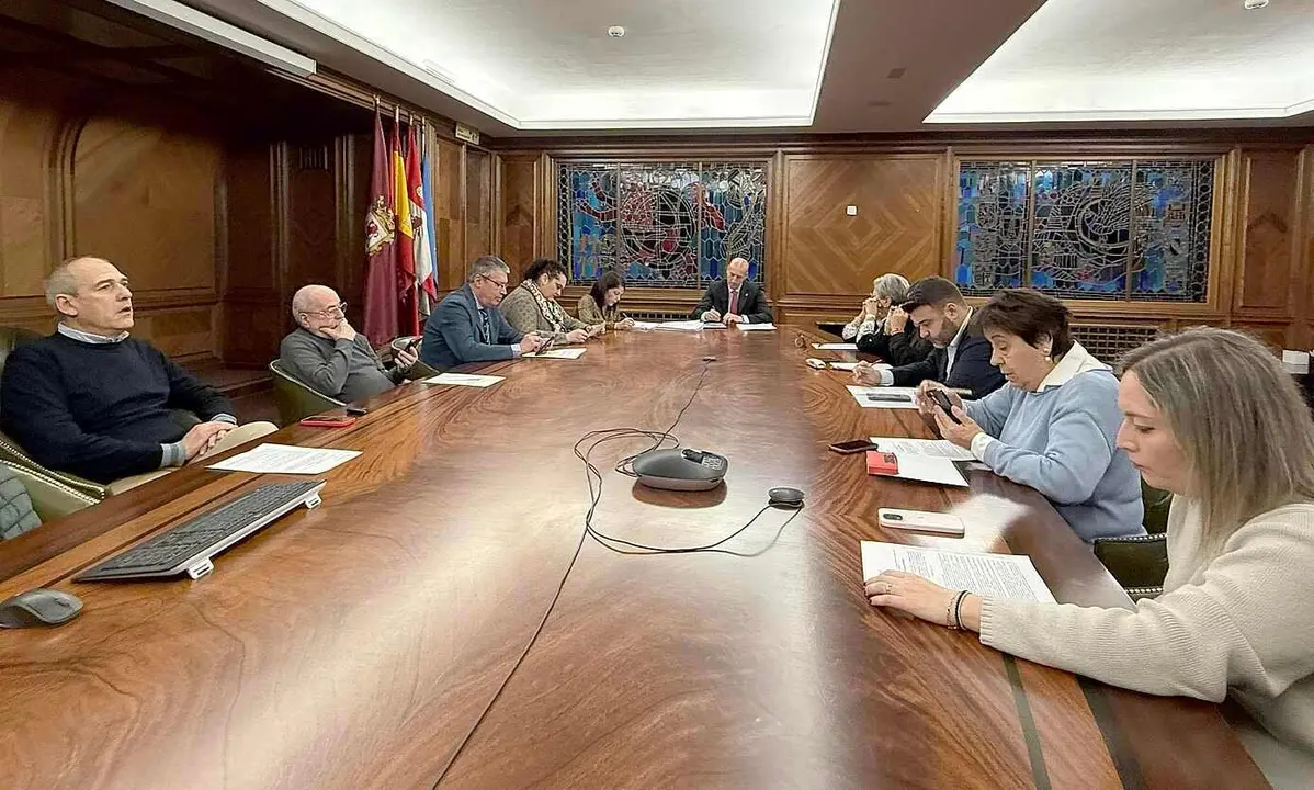 Junta de gobierno local celebrada este viernes en el Ayuntamiento de León.