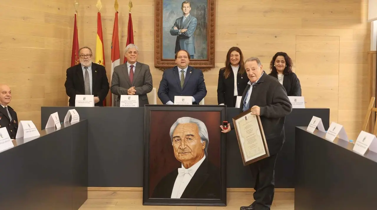 Homenaje a Od&oacute;n Alonso Ord&aacute;s y su proclamaci&oacute;n como Hijo Predilecto en el centenario de su nacimiento, en La Ba&ntilde;eza.