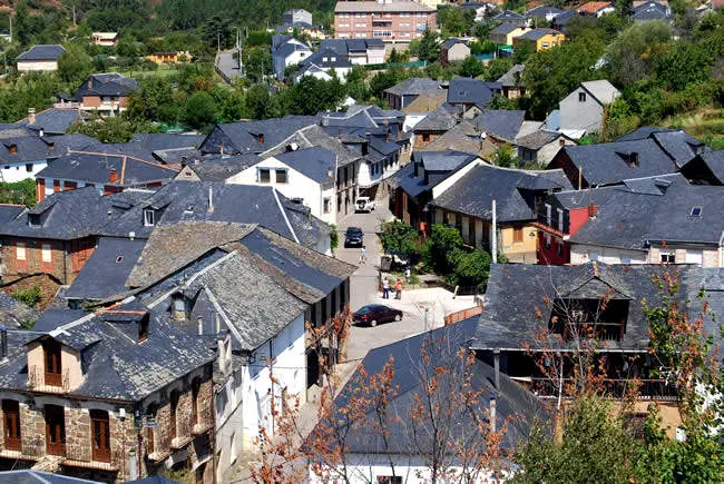 Imagen a&eacute;rea de Folgoso de la Ribera.