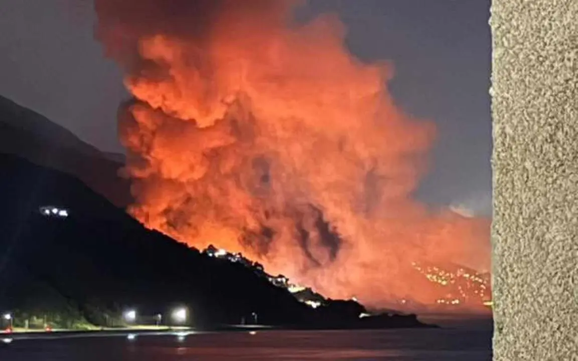 Imagen de una de las zonas de Caracas tras los impactos de los misiles.
