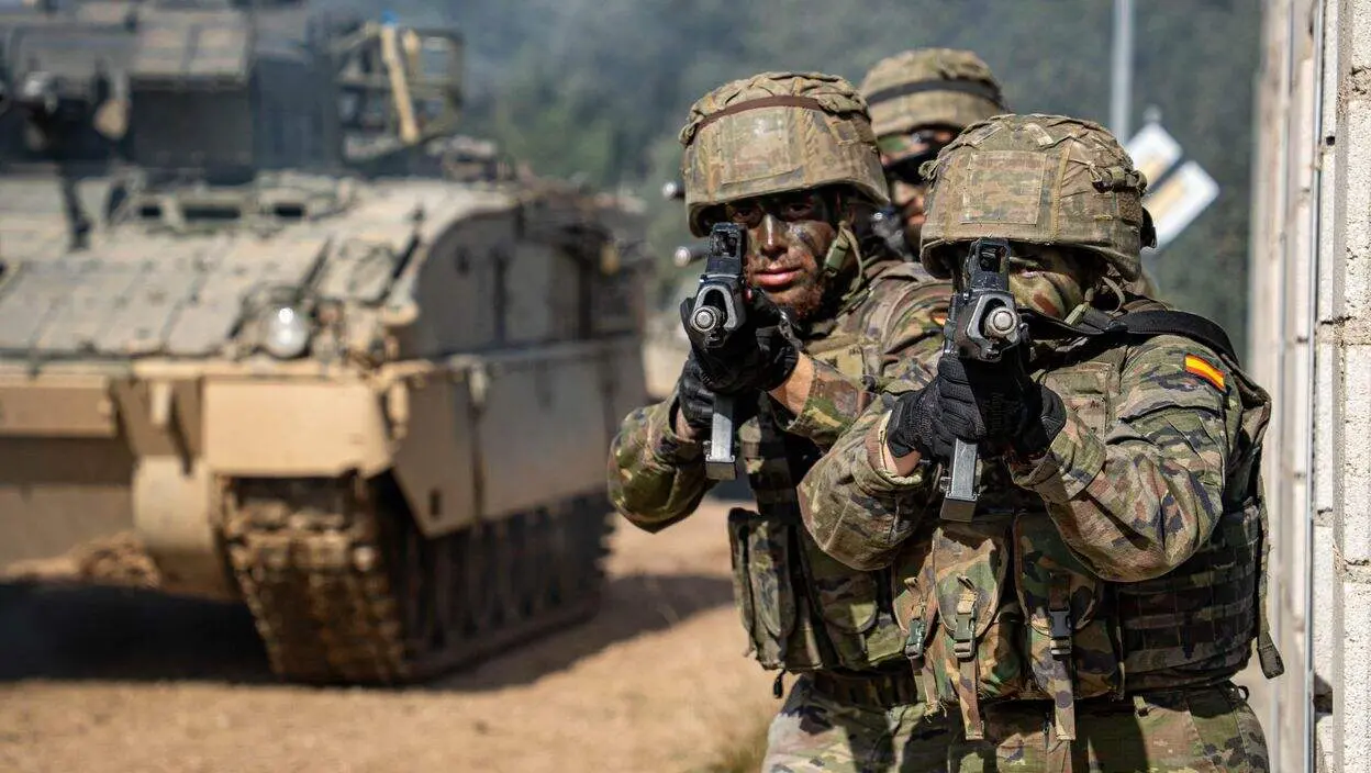 ej&eacute;rcito de tierra